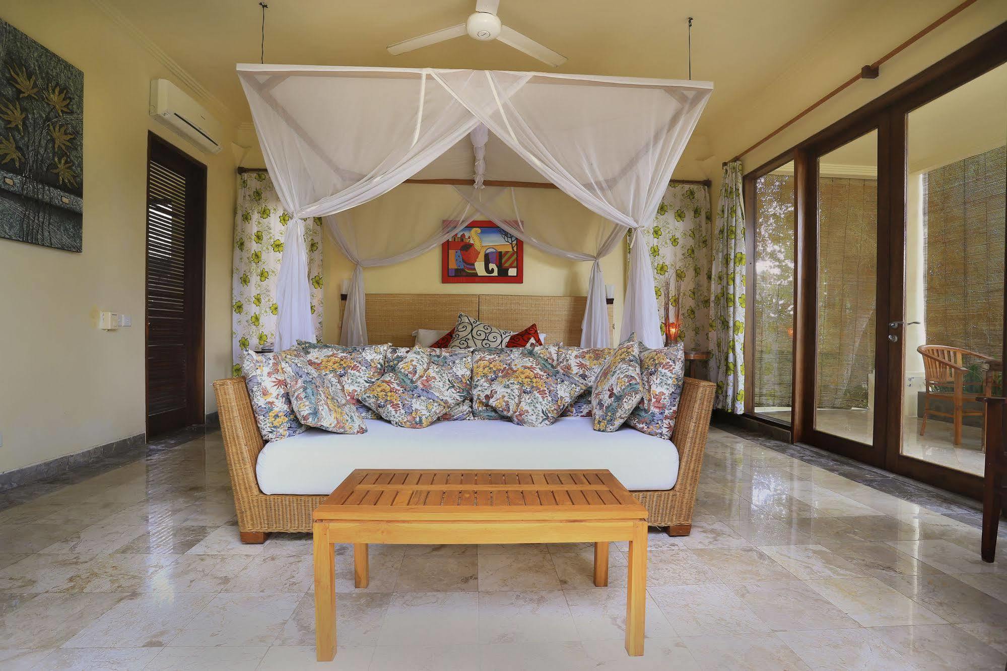Gayatri Bed & Breakfast
