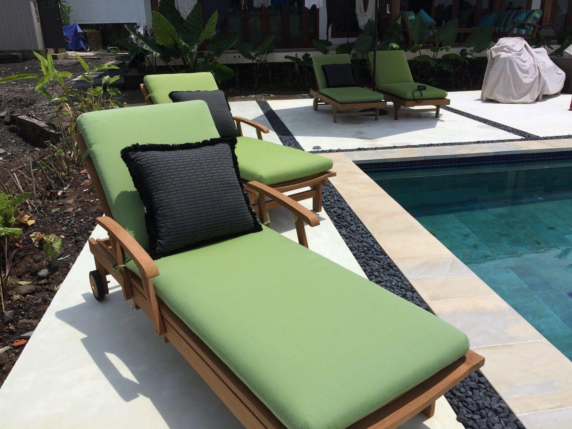 Wake In Paradise And Luxury Lebah Villas Pousada