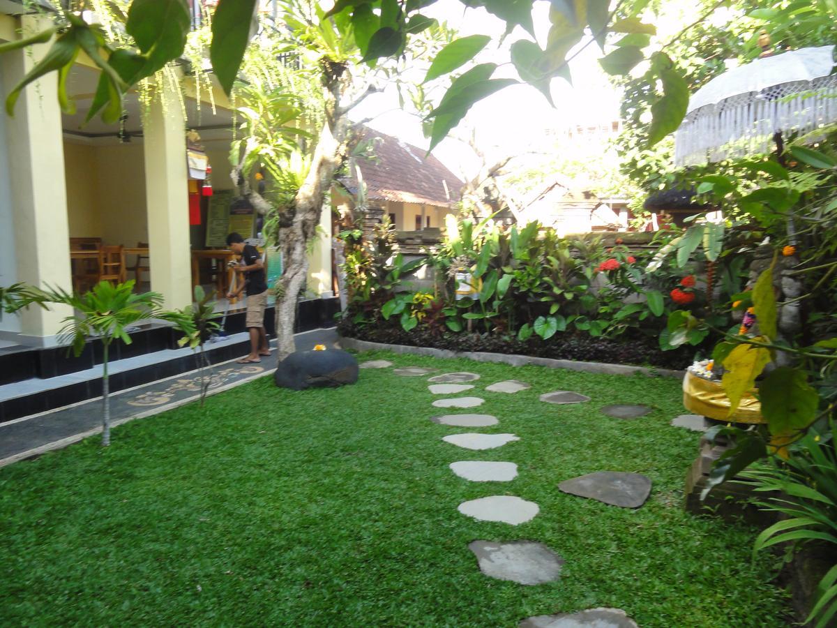 Donald Ubud (Bali)