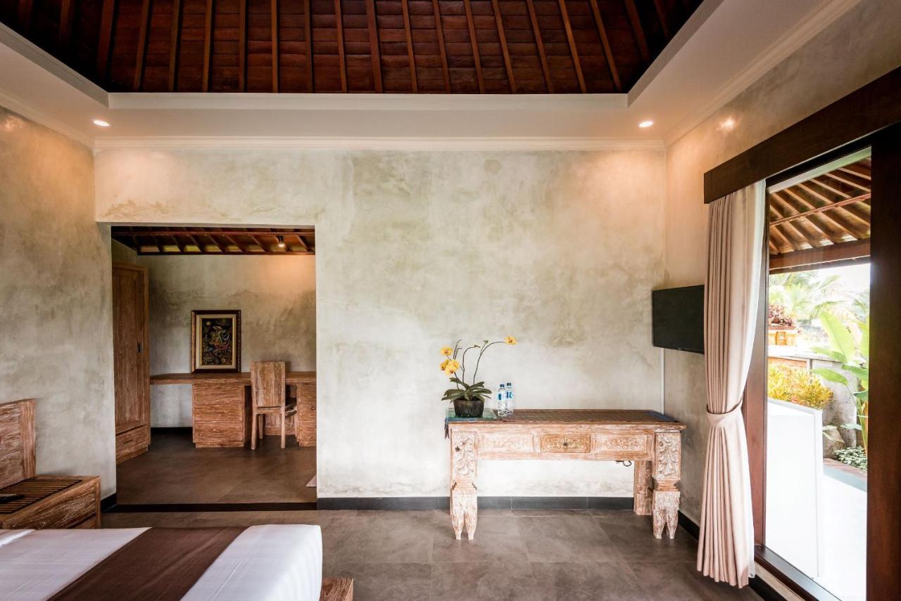 Sitala Villa *
