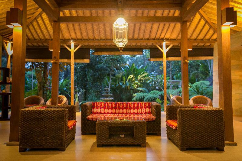 Senetan And Villa Ubud (Bali)