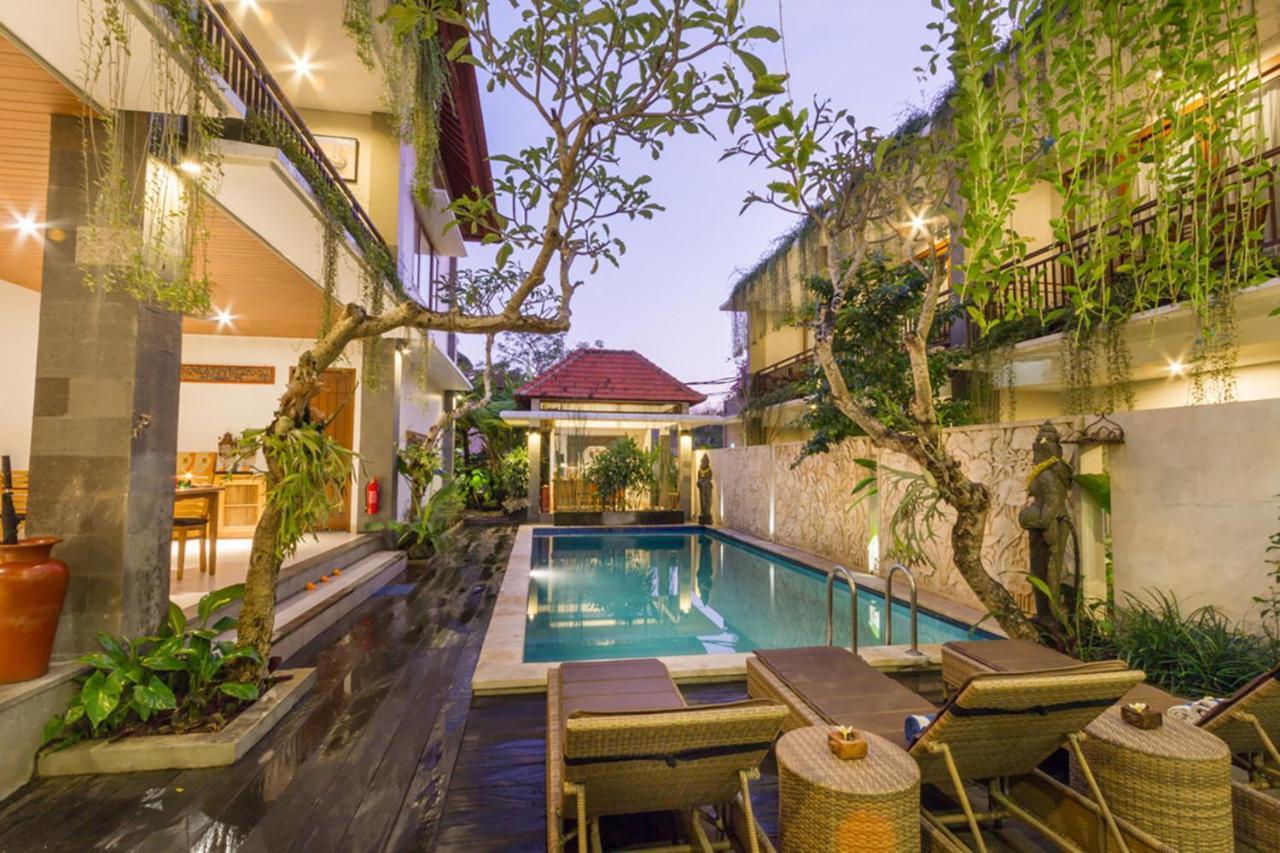 Jani's Place By Purely Taman liburan