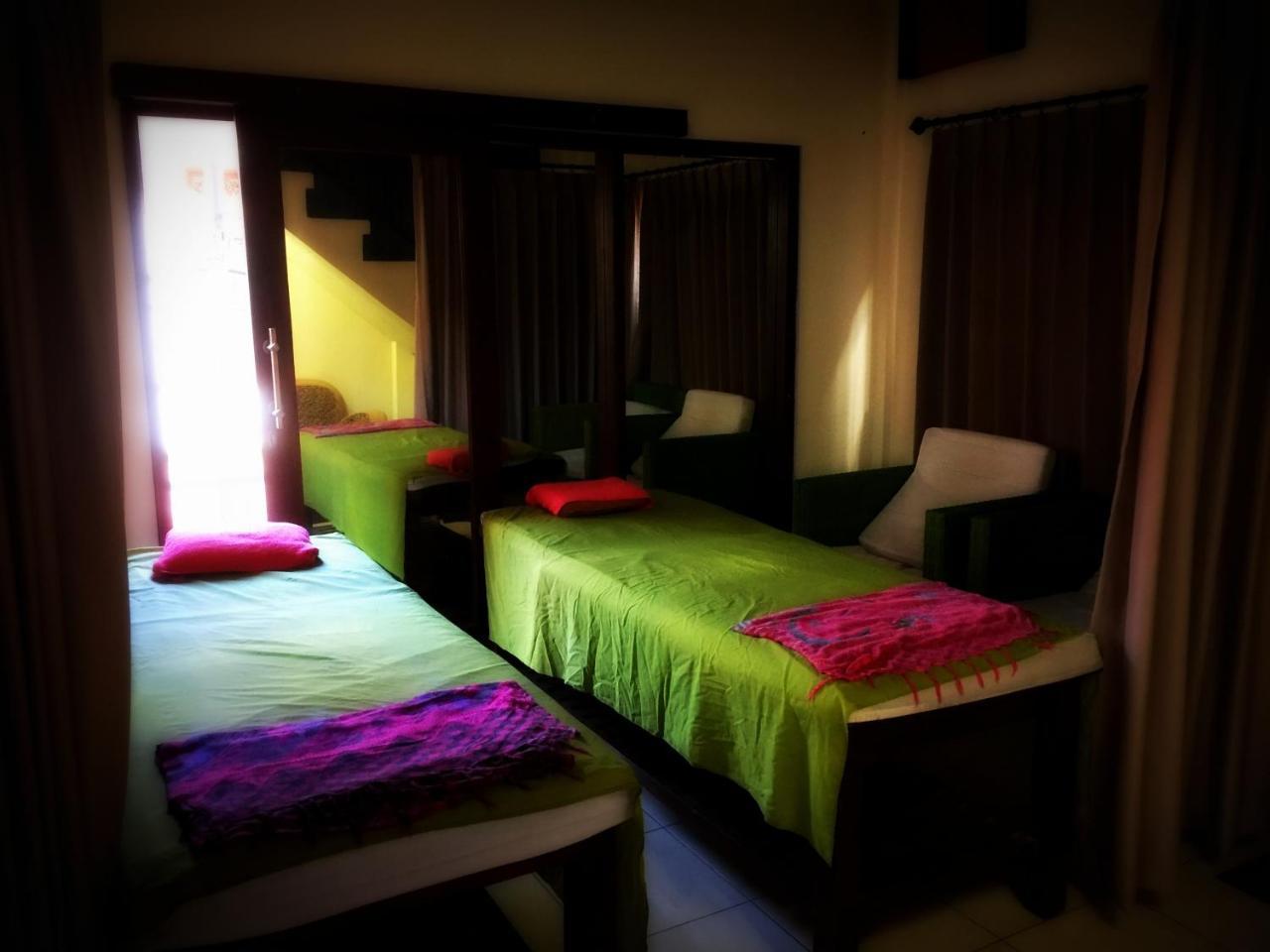 Market Hostel *
