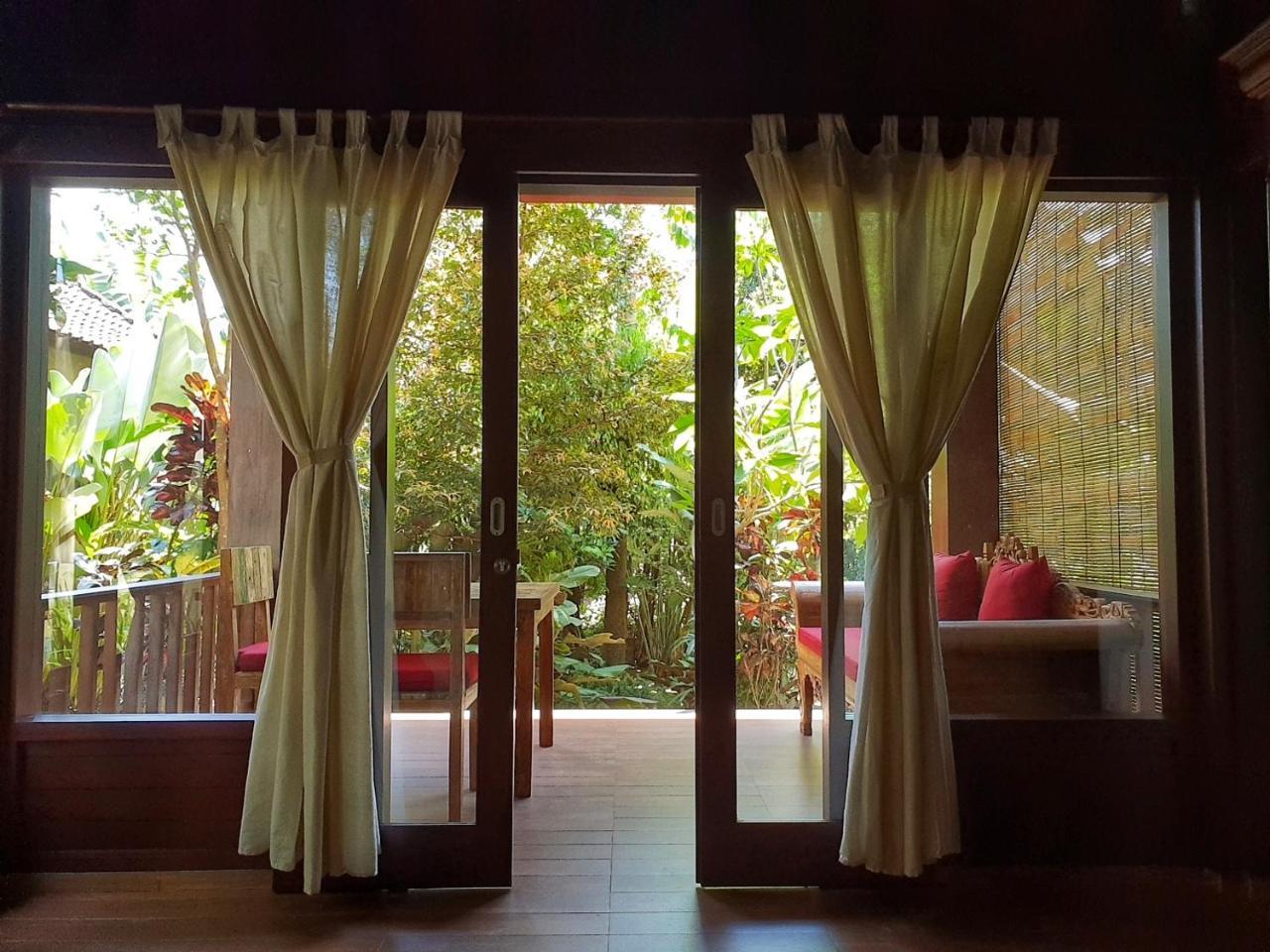 Secluded Jungle Ubud (Bali)