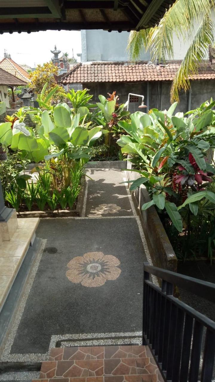 Happy 2 Guest house