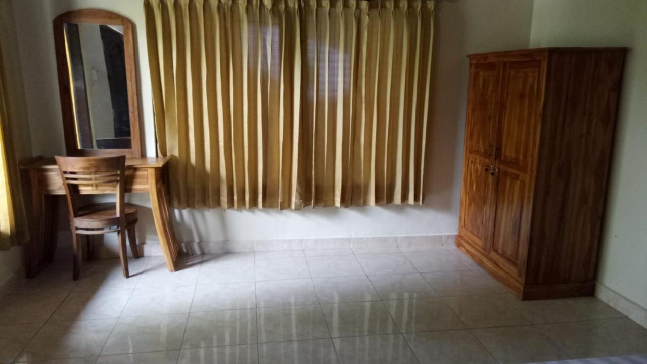 Happy 2 Guest house
