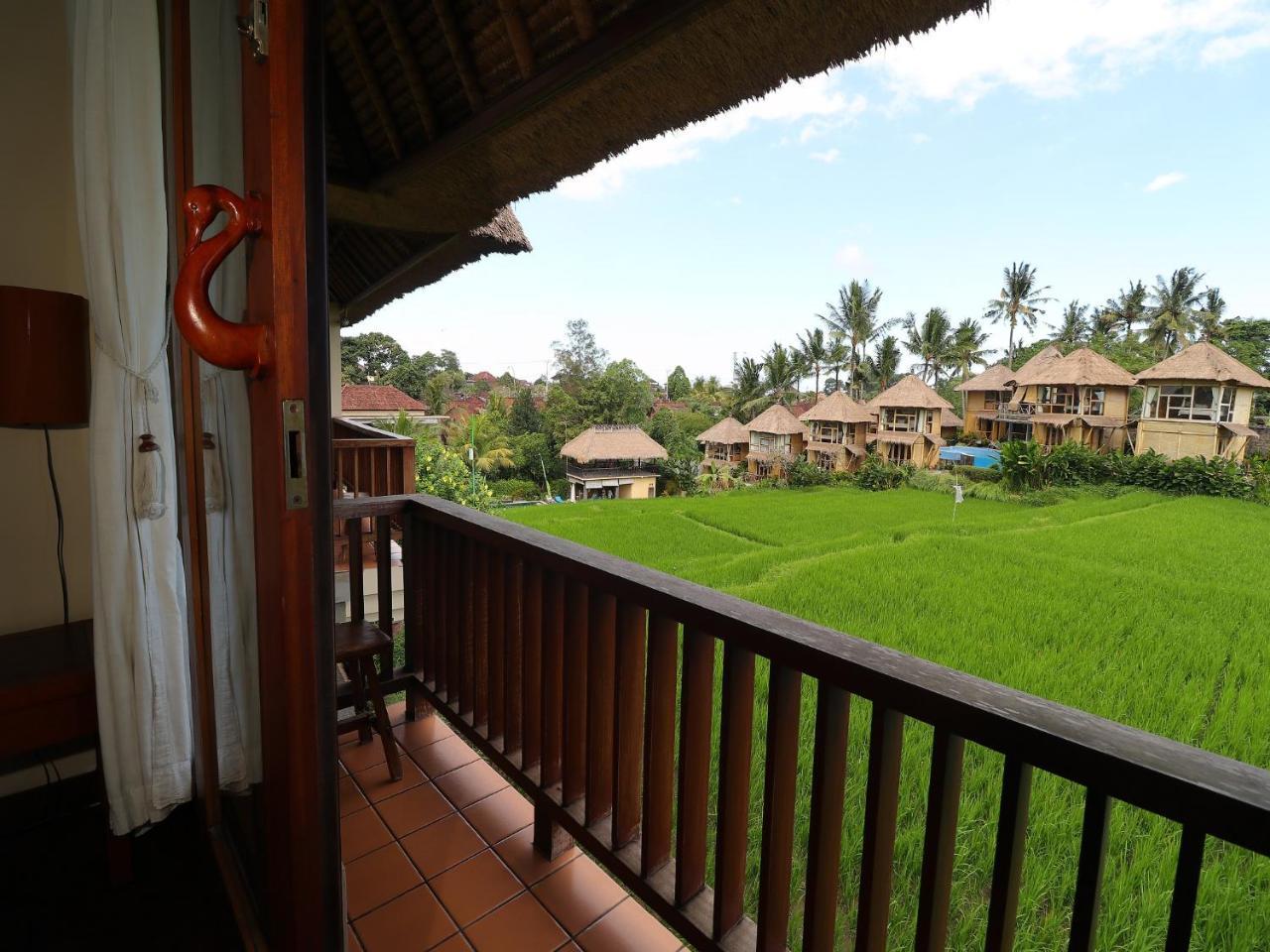 Biyukukung & Hotel