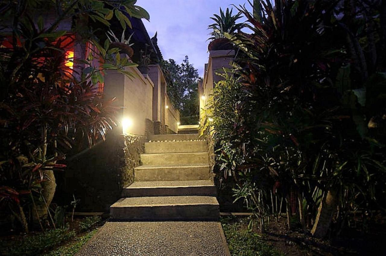 Campo de férias Kukuh House 3*