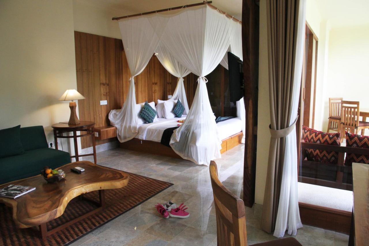 Hotel Sapodilla 4*