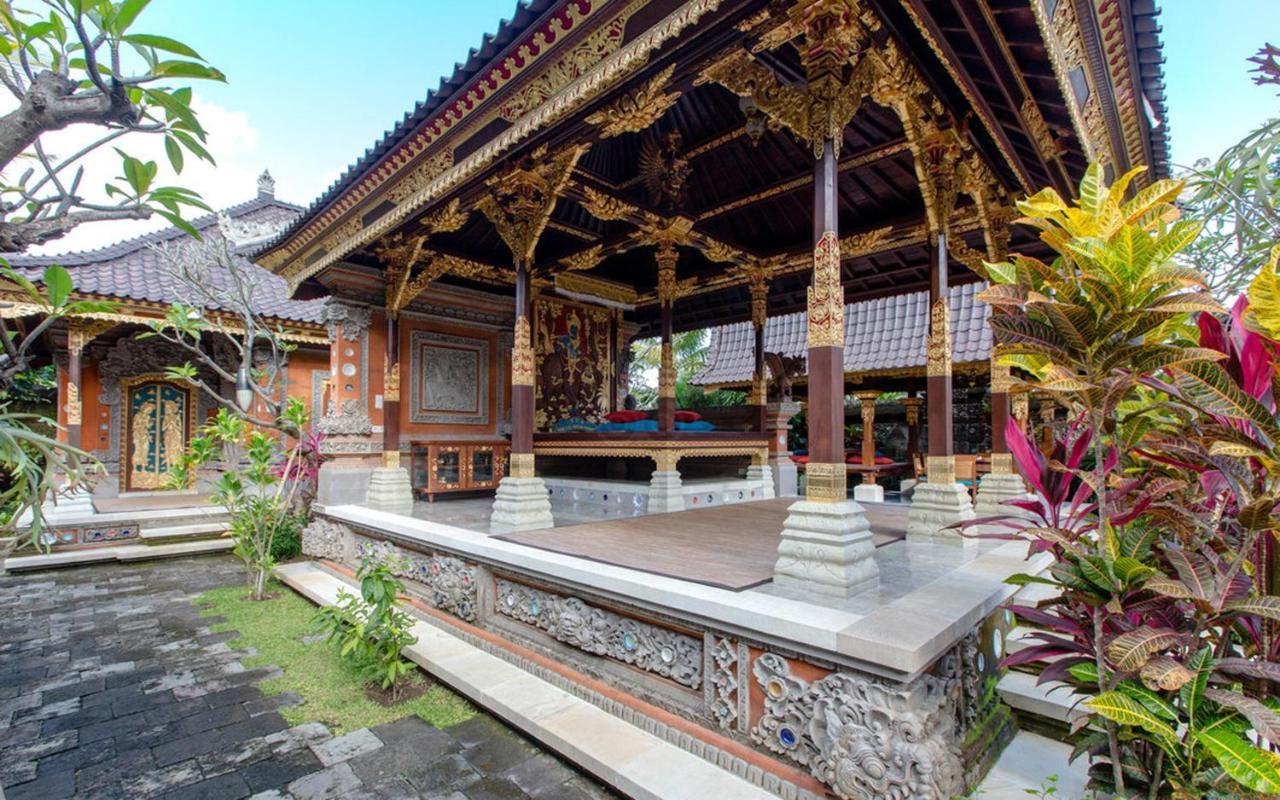Dwaraka The Royal 4*