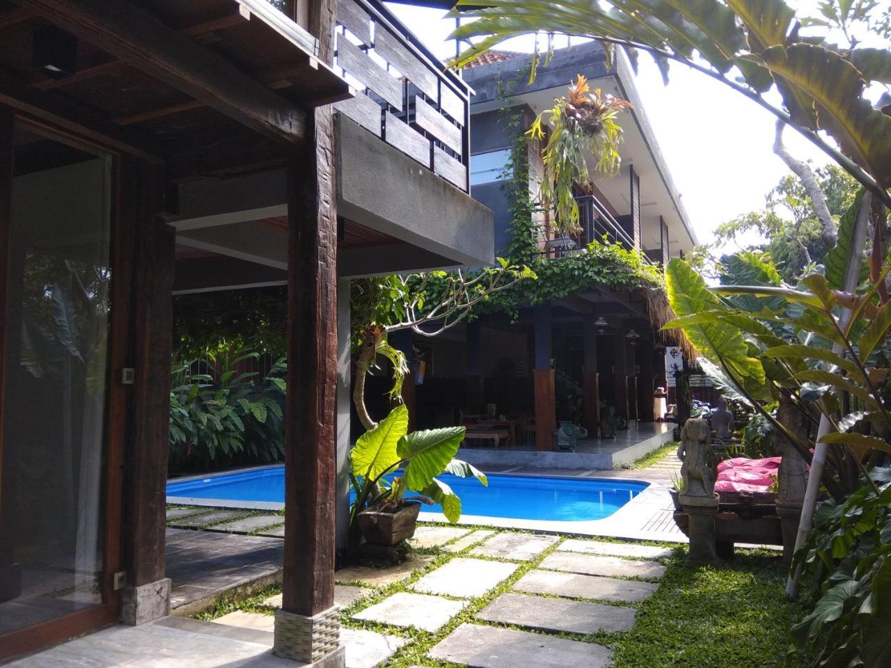 Guest house Kencana By Mahaputra