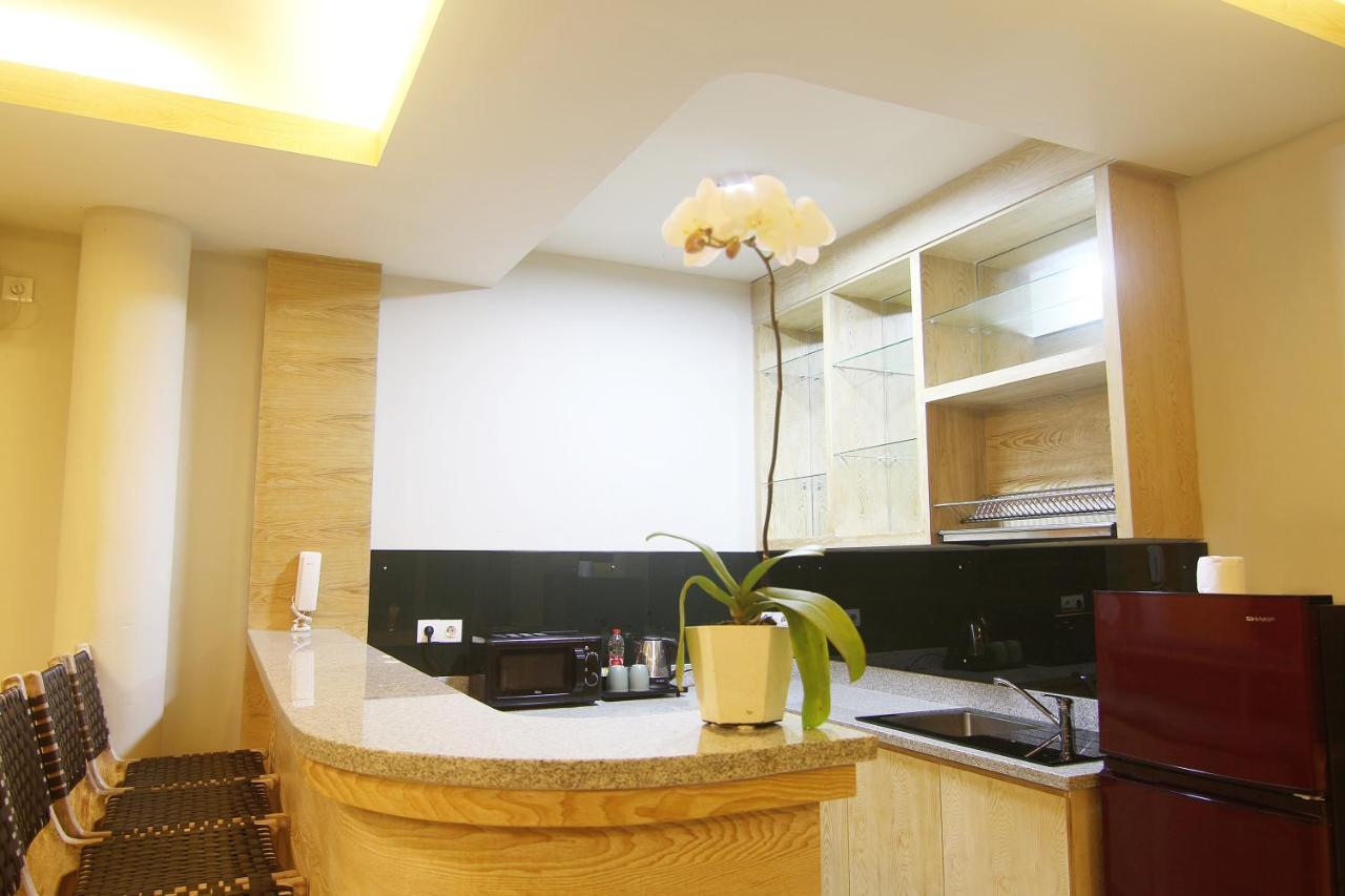 Greenfield Luxury