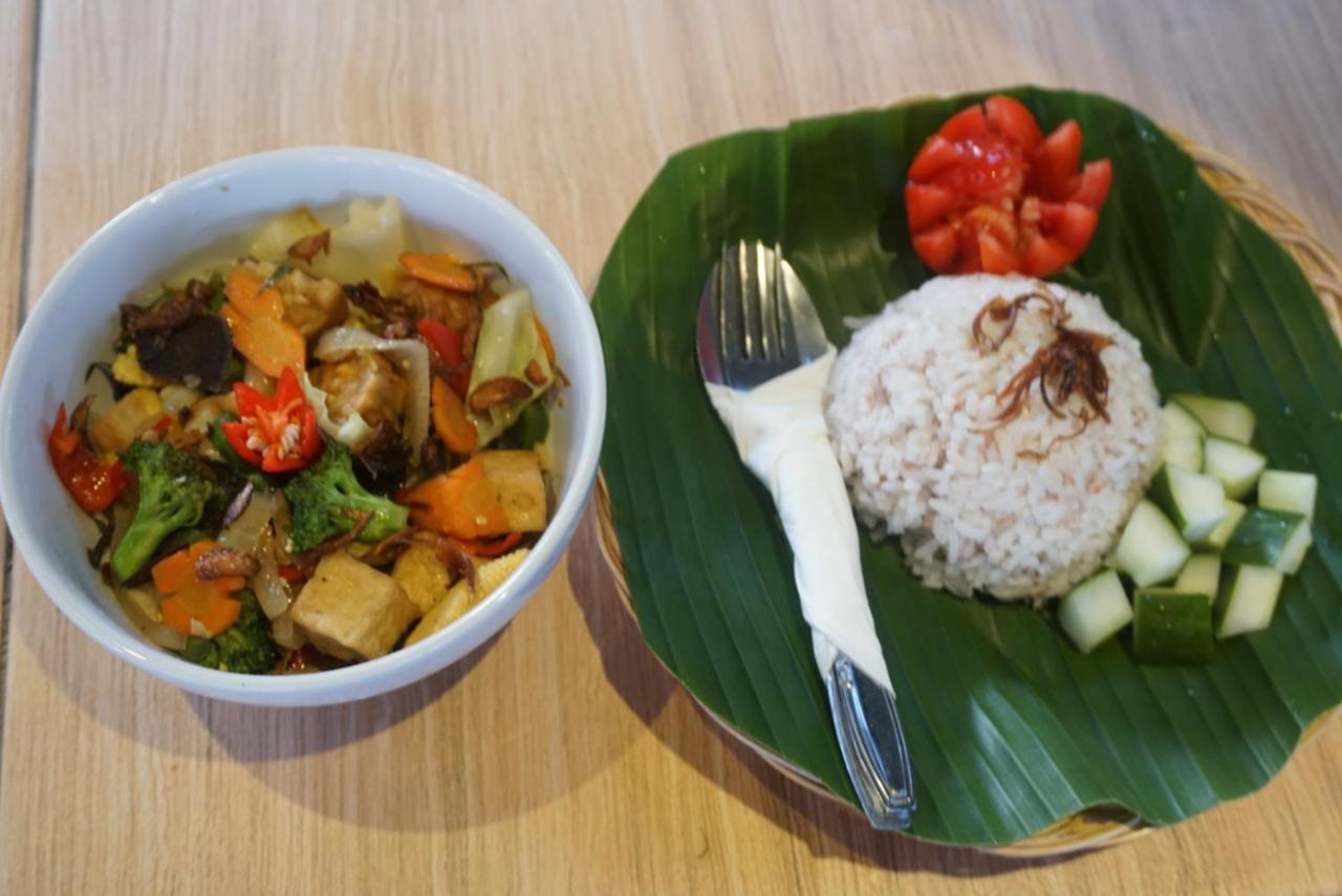Rumah tetamu Restu House 2*