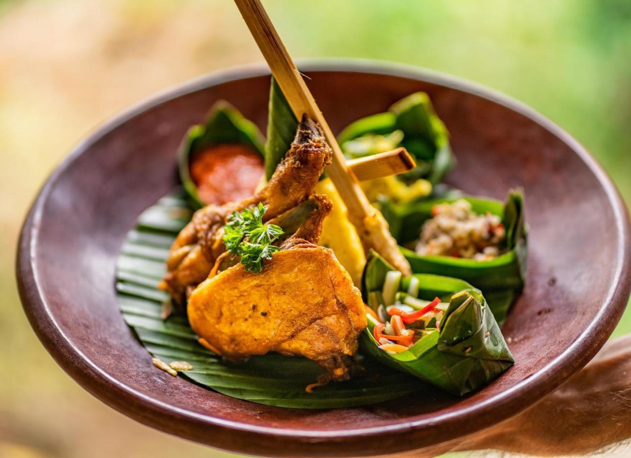 Senetan And Villa Ubud (Bali)