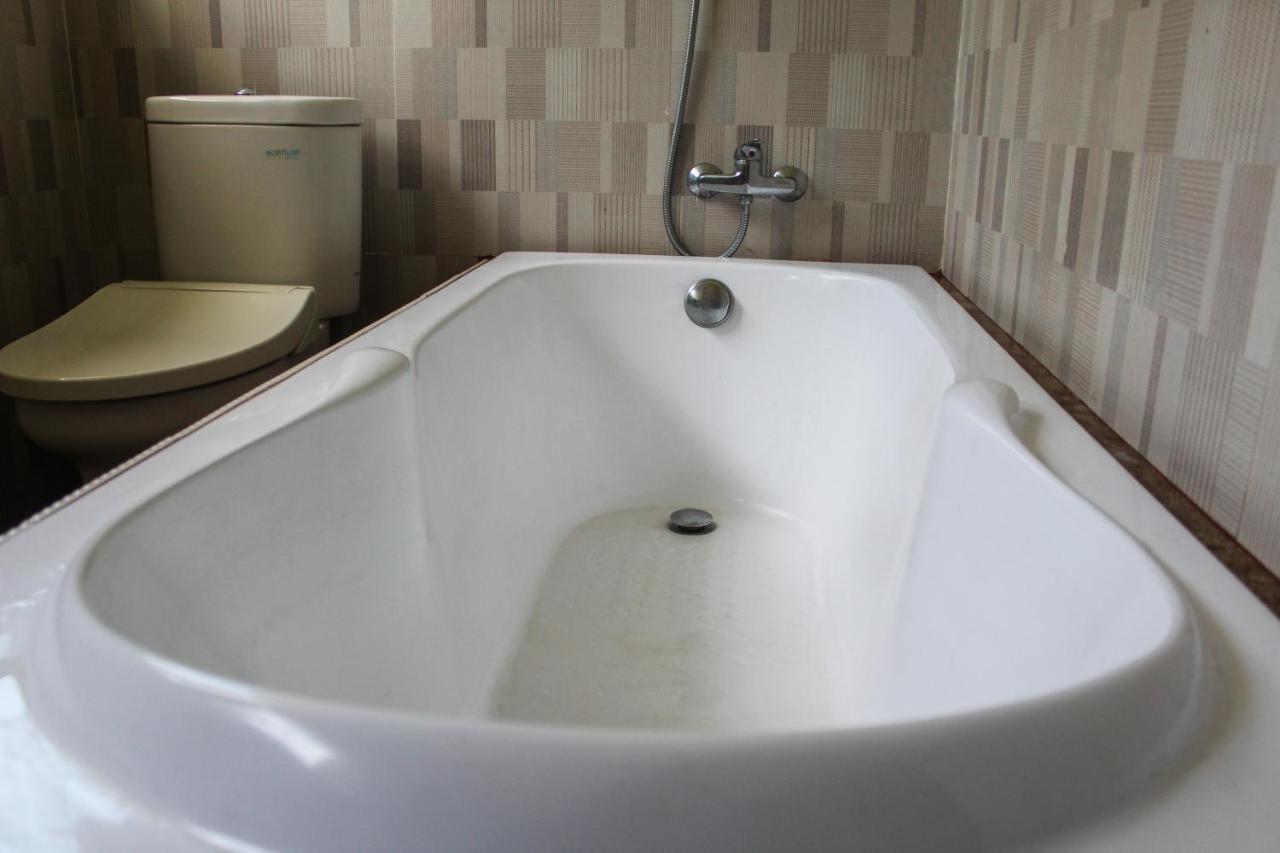 Bed & Breakfast Manada Guesthouae 3*