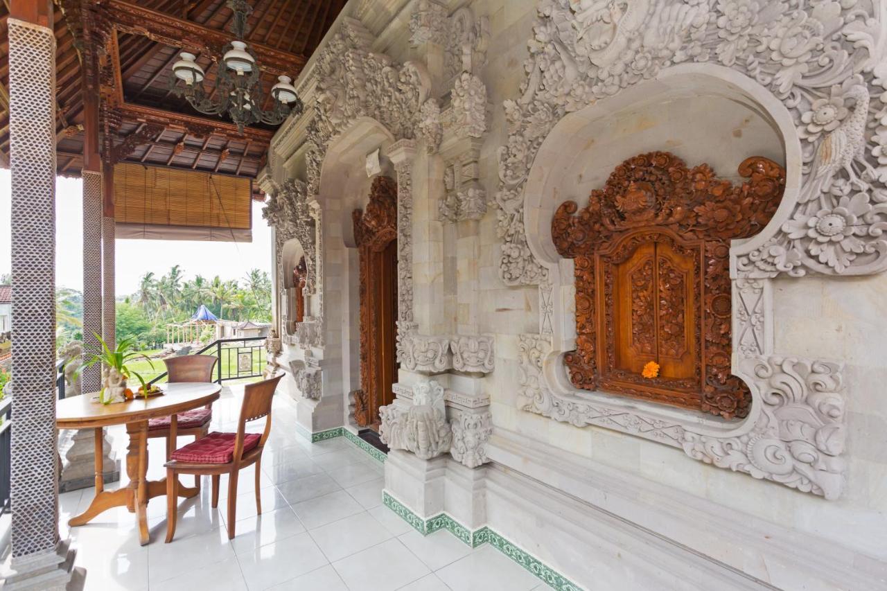 Bali Moon 2*