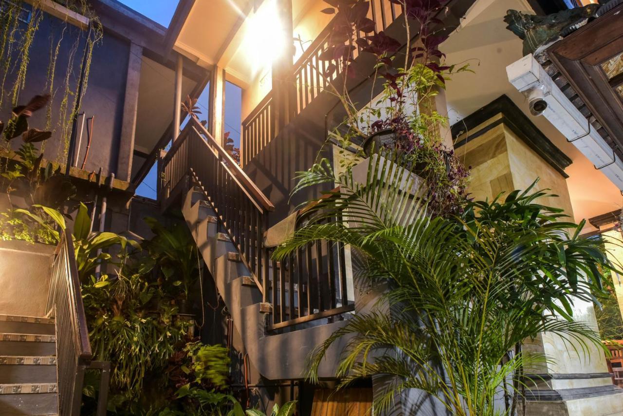 Guest house Kamar Suci House