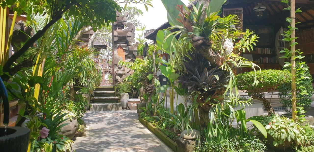 Homestay Bale Bali House