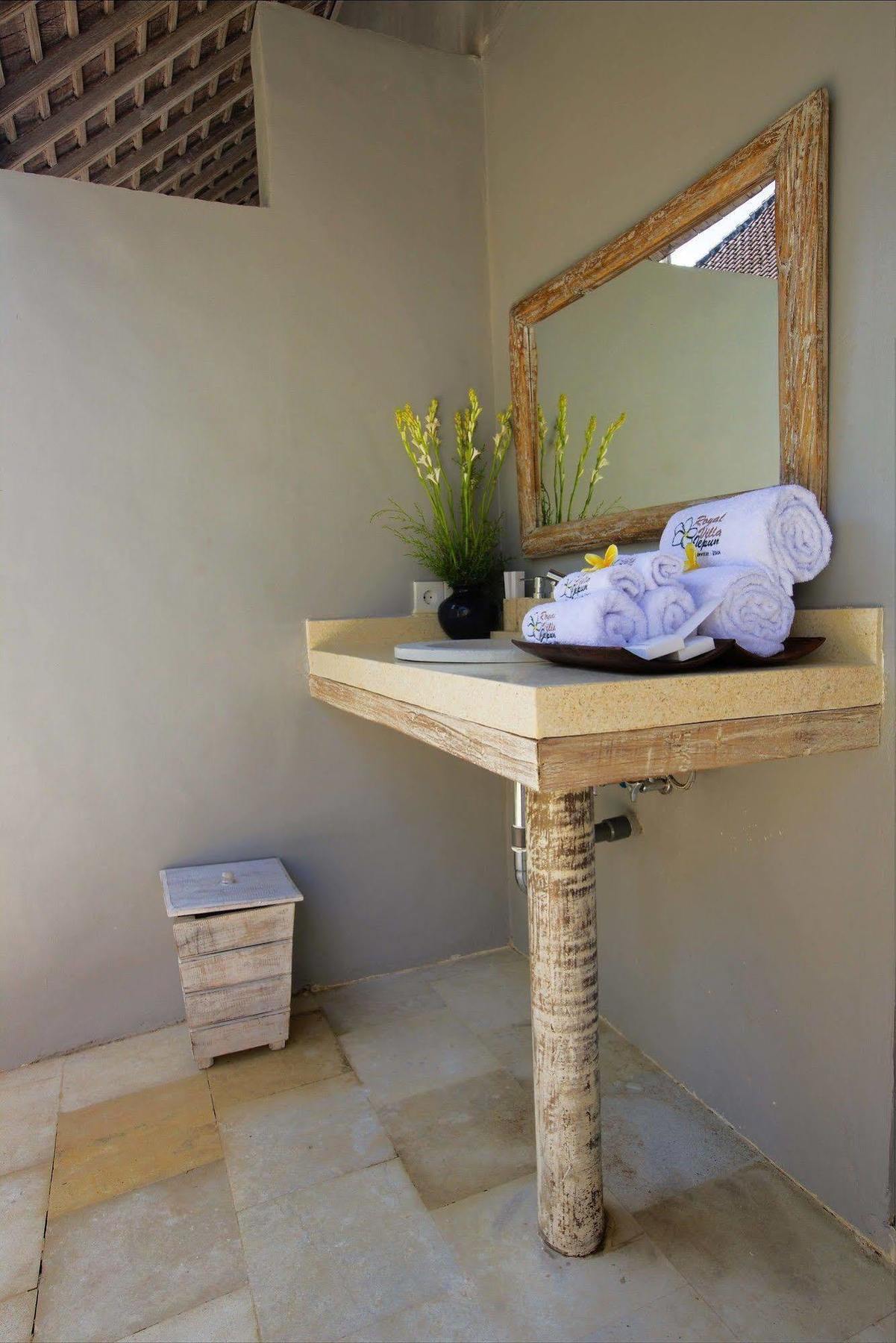 Royal Jepun Taman liburan 4*
