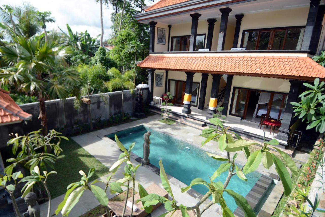 Wisma tamu Jiwa's House 2*