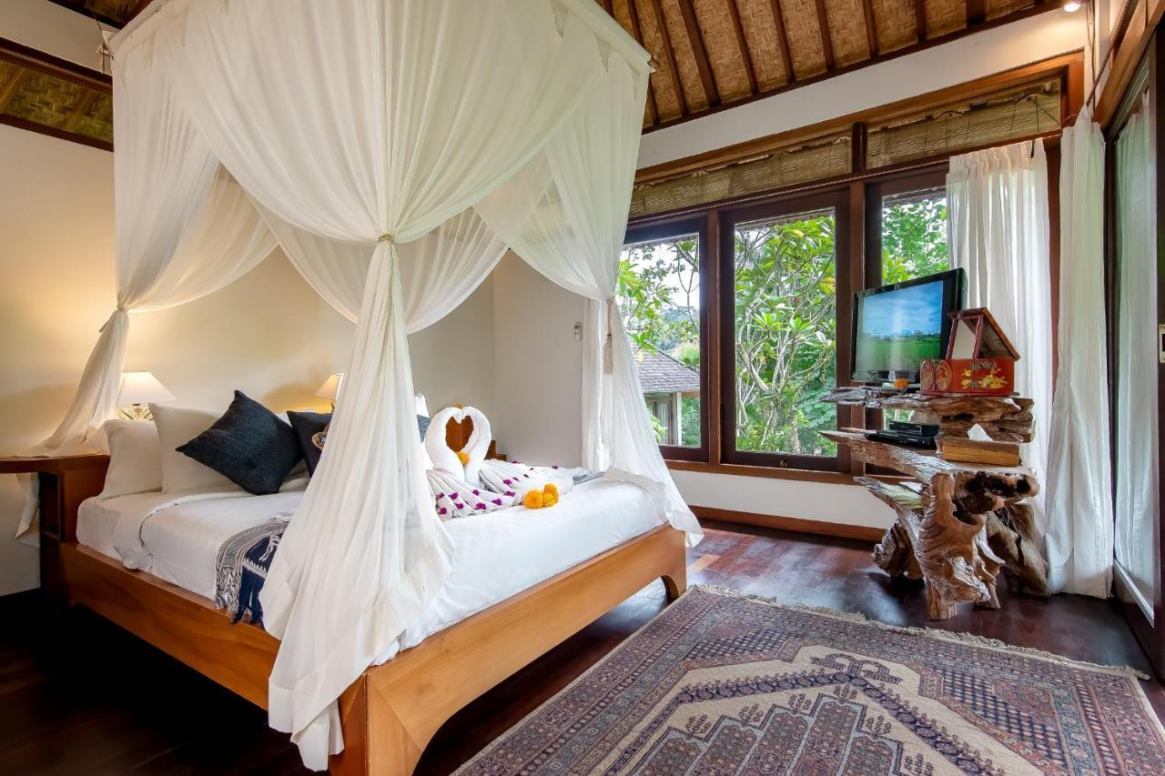 Villa Umah Shanti *