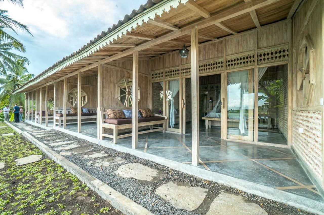 Joglo Campuhan Village *