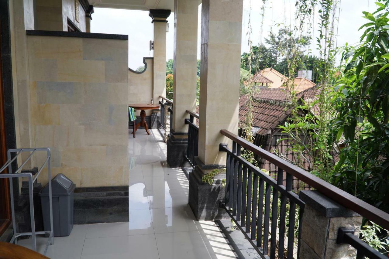 Jiwa's House Wisma tamu 2*