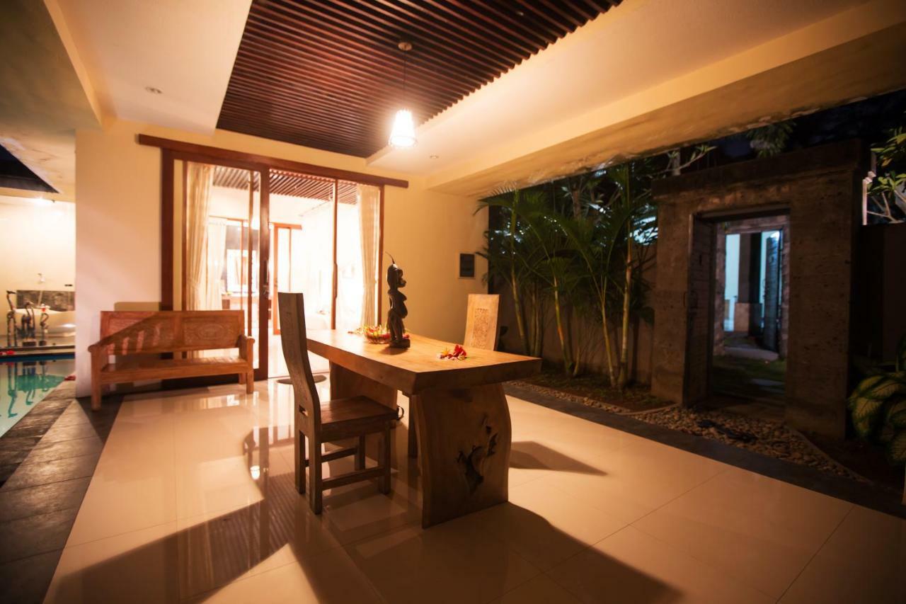 Asri Sari & * Ubud (Bali)