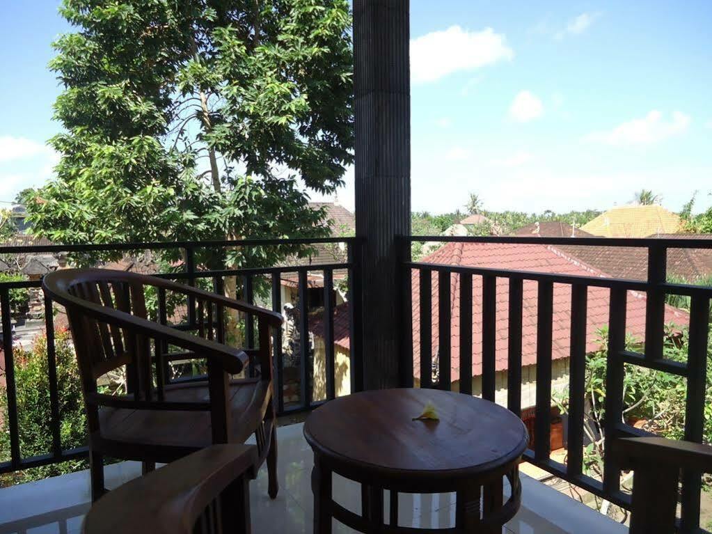 Dewa Put Guest house 2*