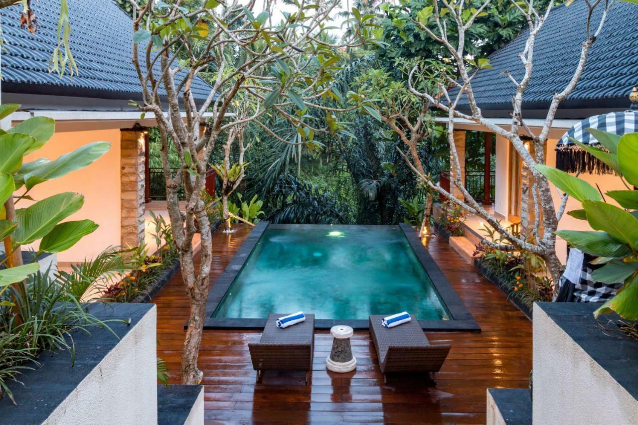 The Pesaren Resort 3*