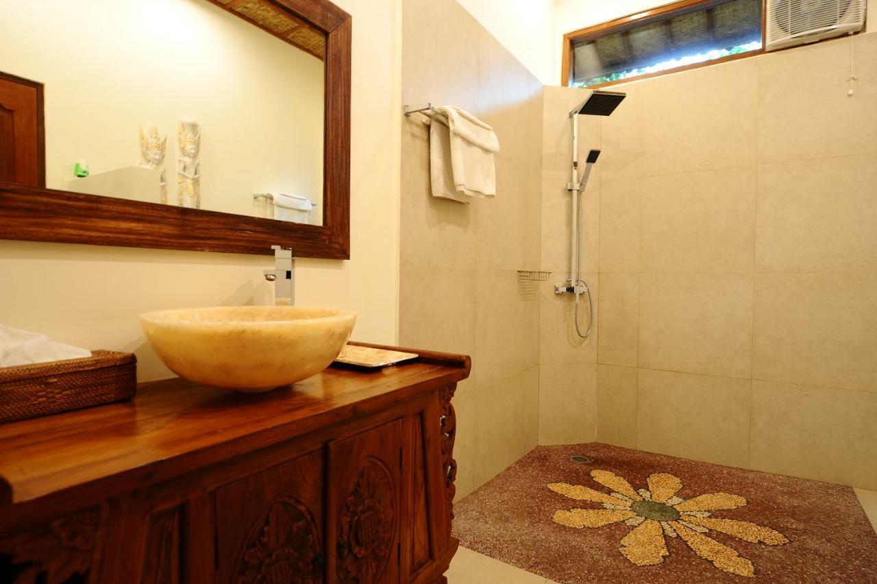 Villa Exotica