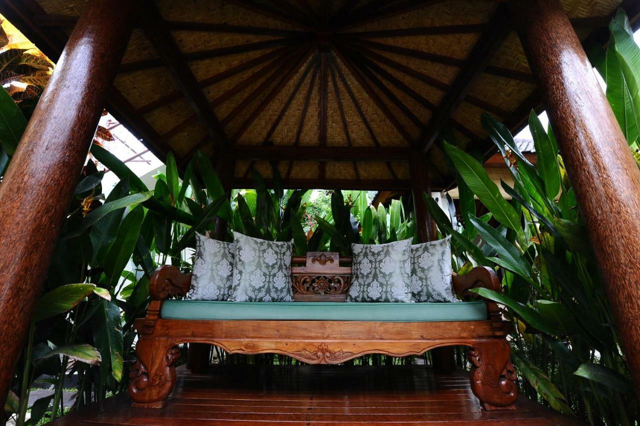 Exotica Villa *