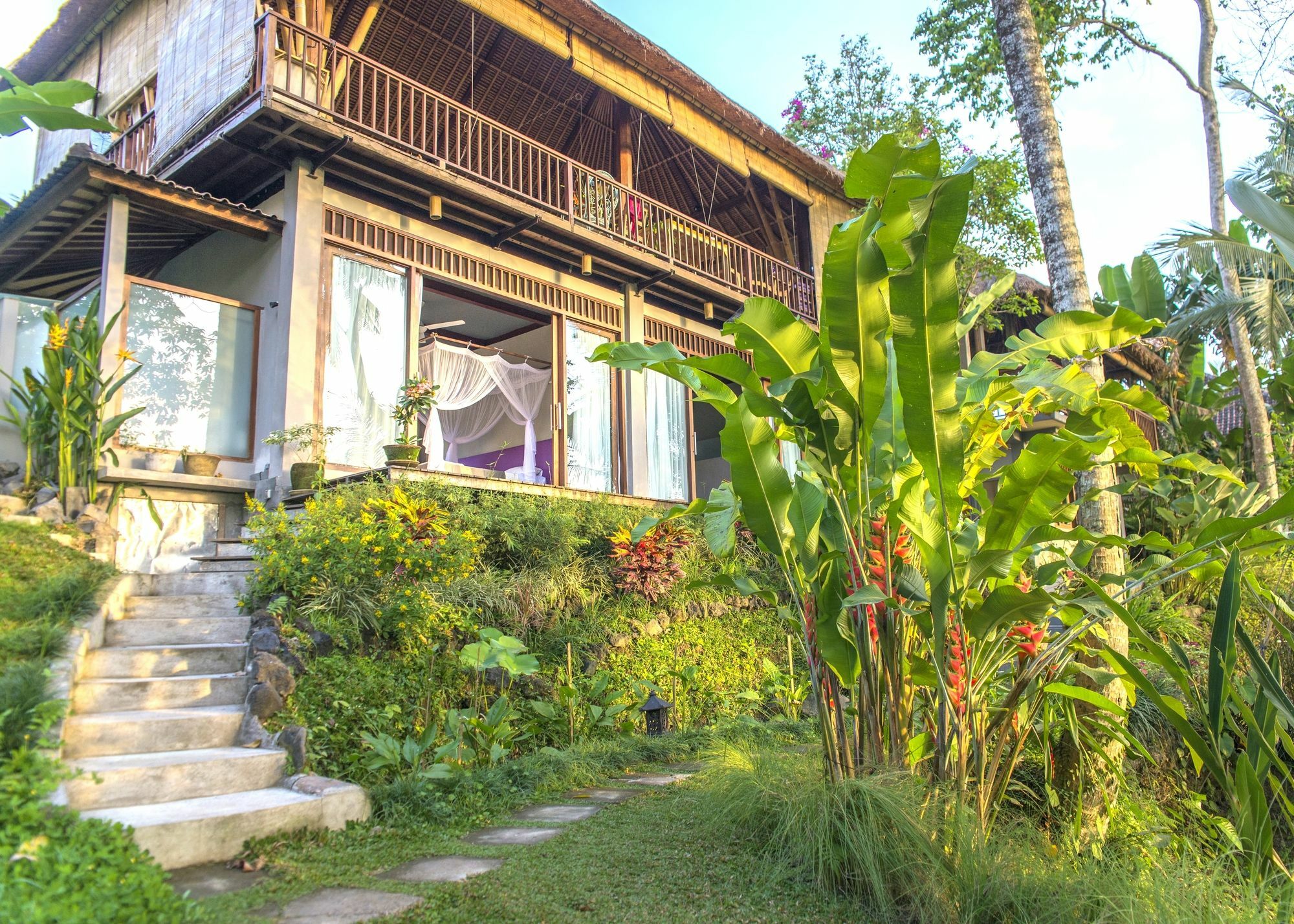 Hotel Prashanti 3*