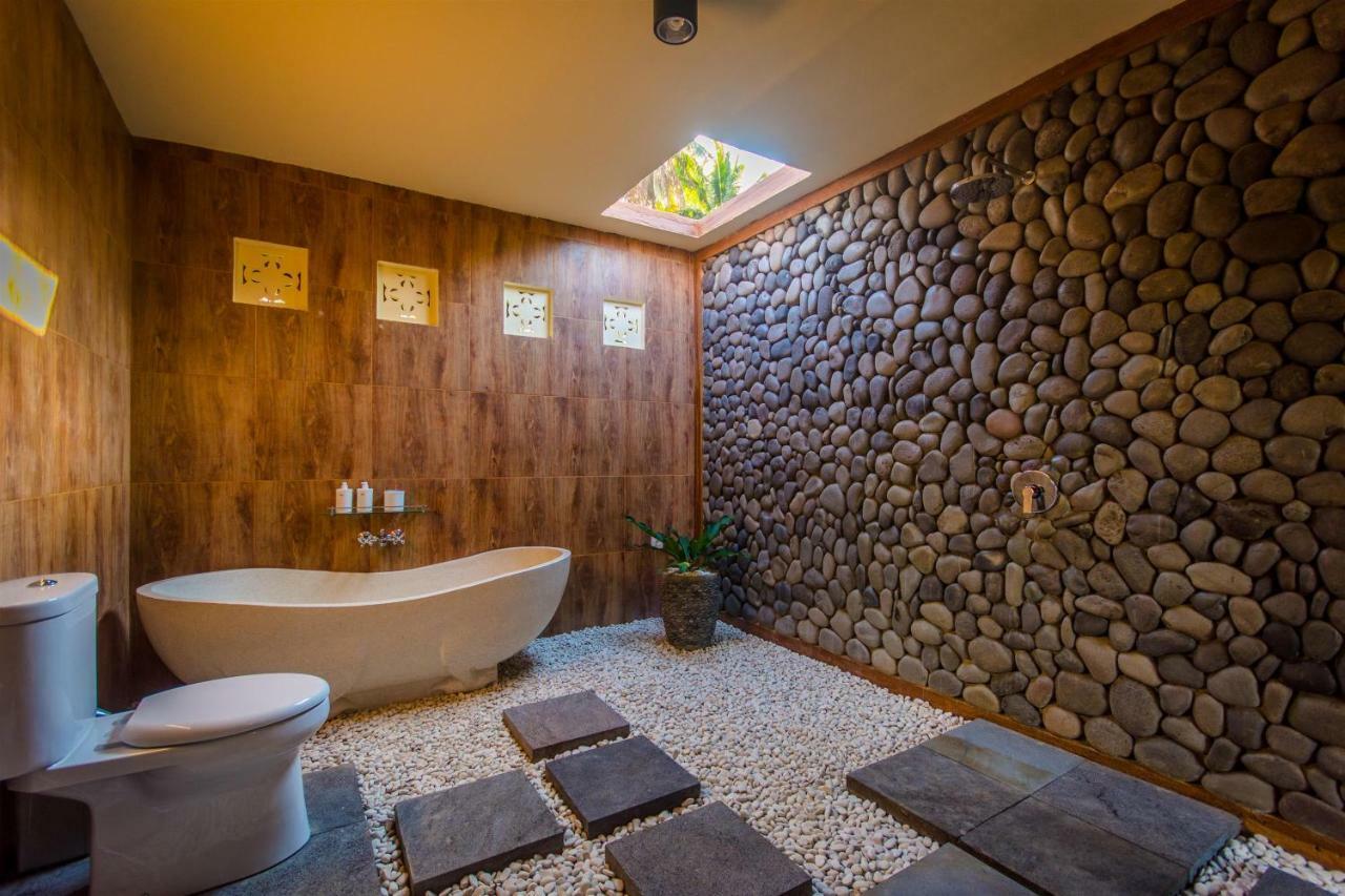 Lestaru Villa *
