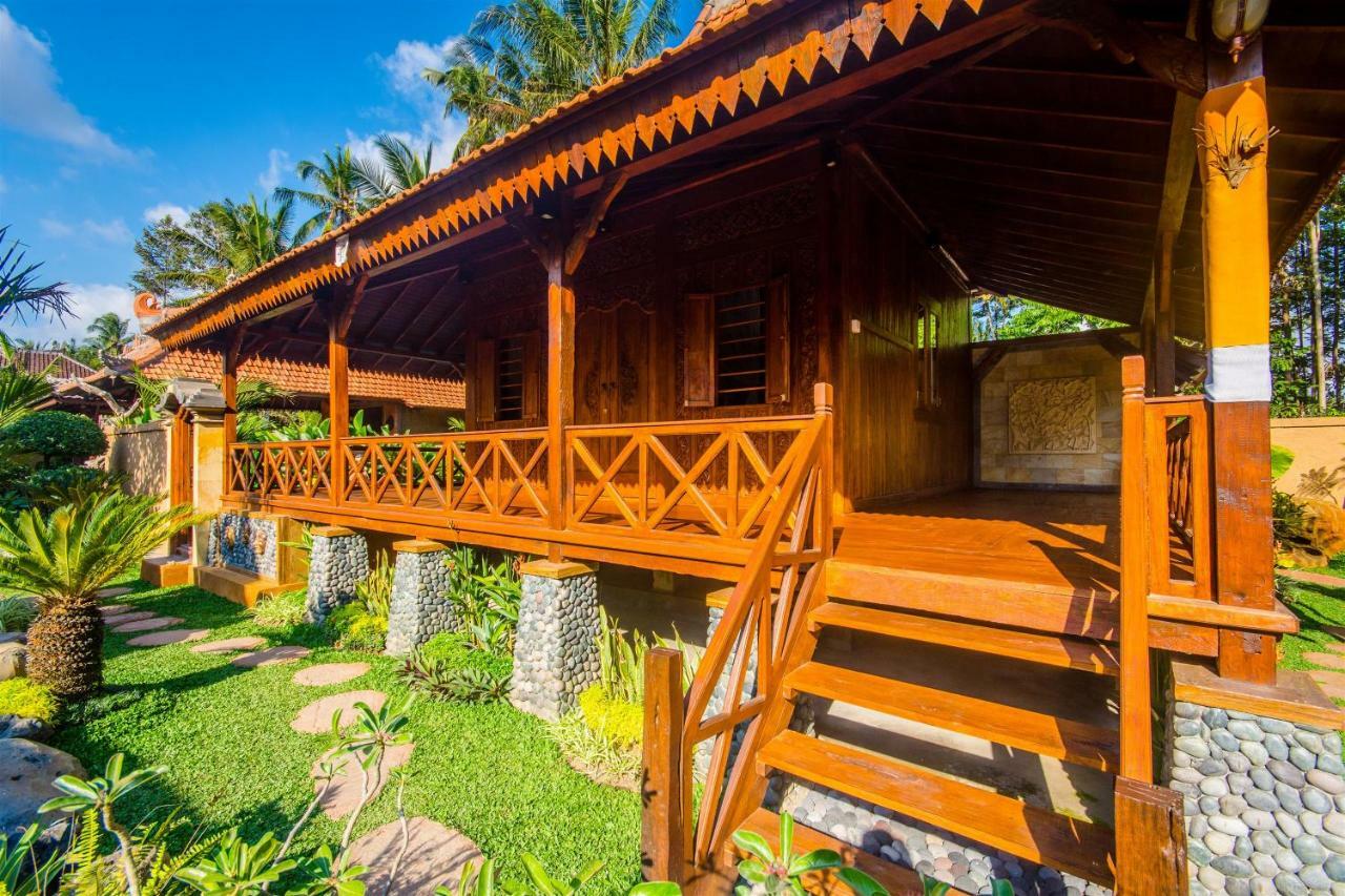 Lestaru Ubud (Bali)