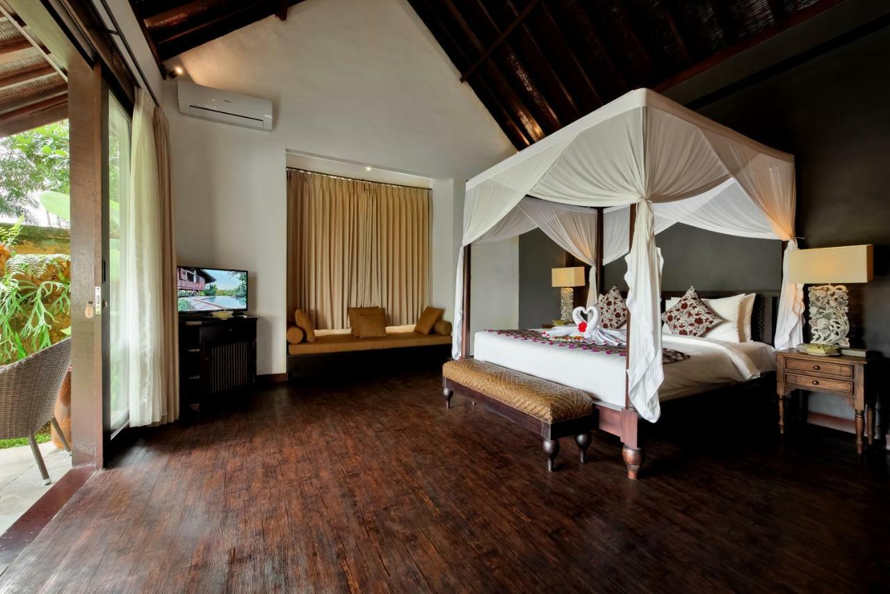 Kembang Bali Villa *