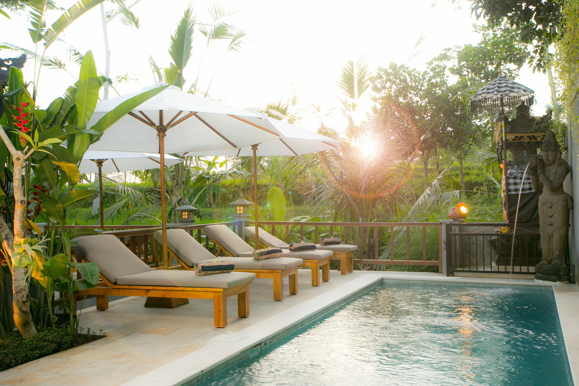 Pesantian Villa&warung By Ecommerceloka 4*