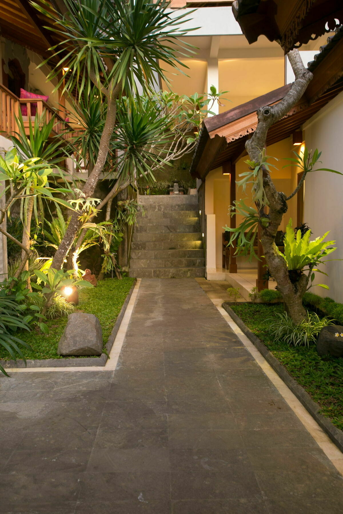 Gasthof Pesantian Villa&warung By Ecommerceloka Ubud