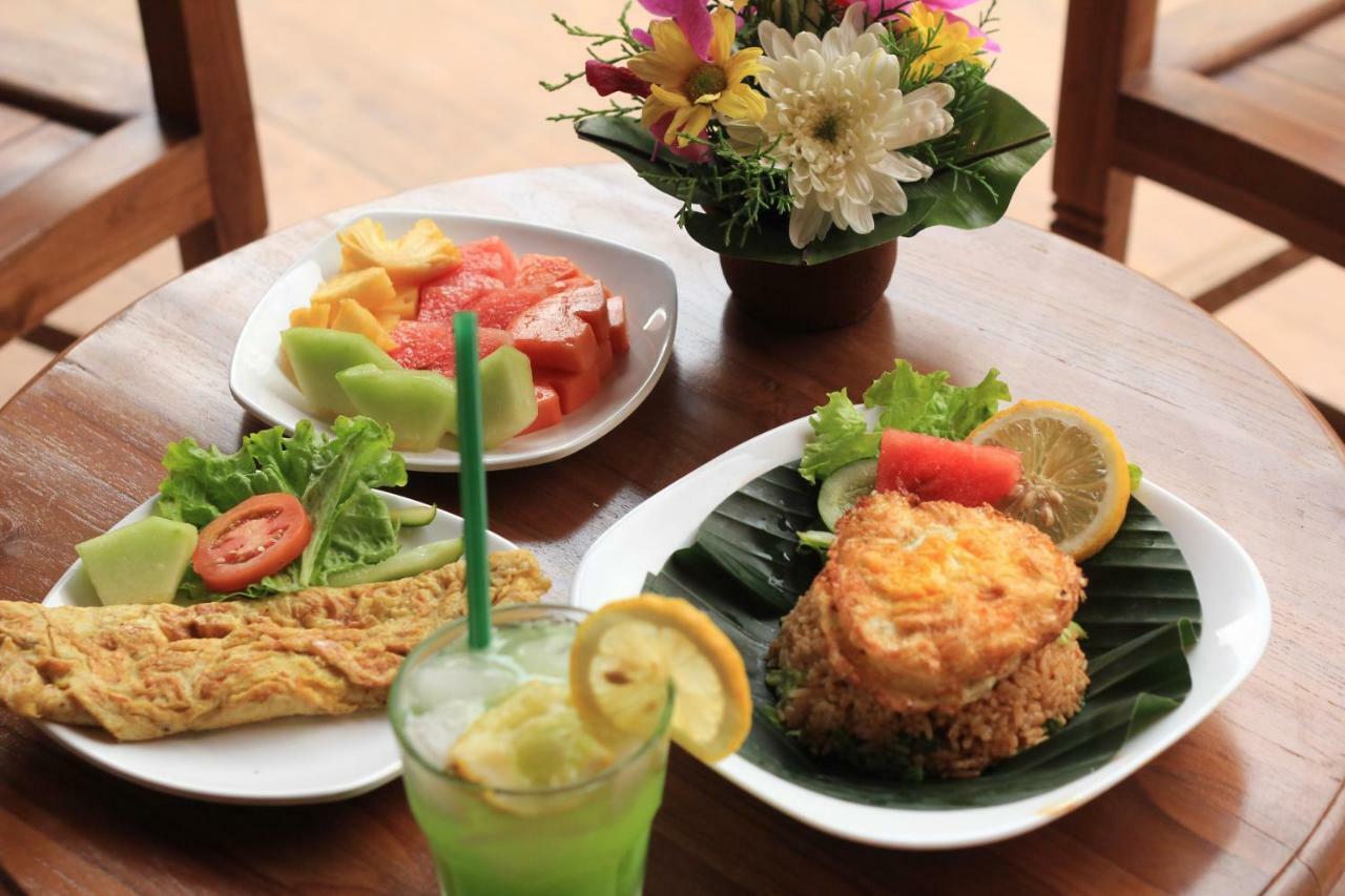 Guest house Ayuna Family 3*