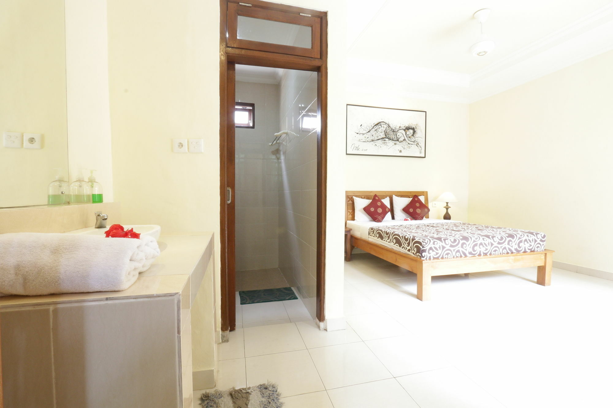 Frangipani Guest house *