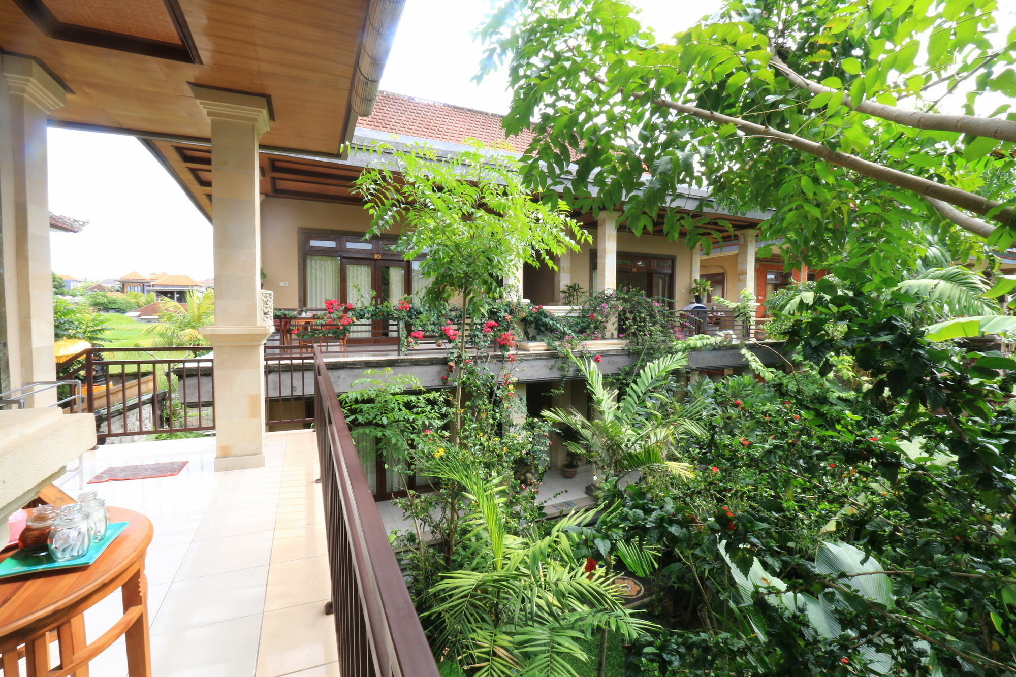 Guest house Frangipani *