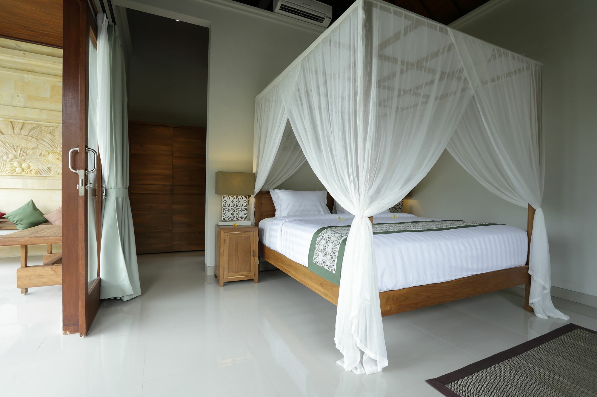 Masia Holiday park 4*