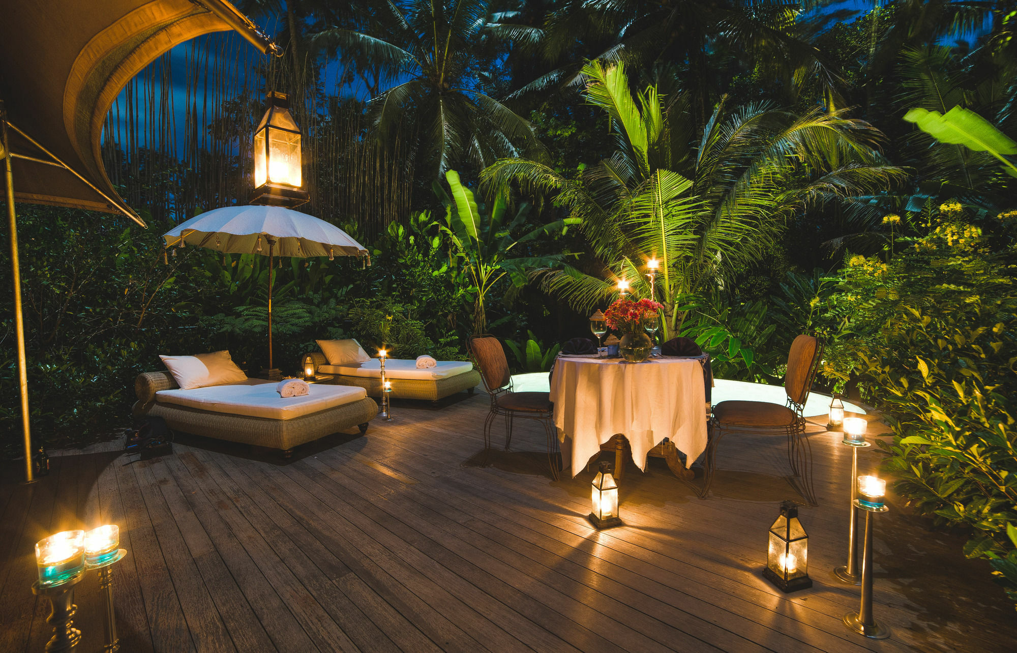Sandat Glamping Tents Marangyang tolda