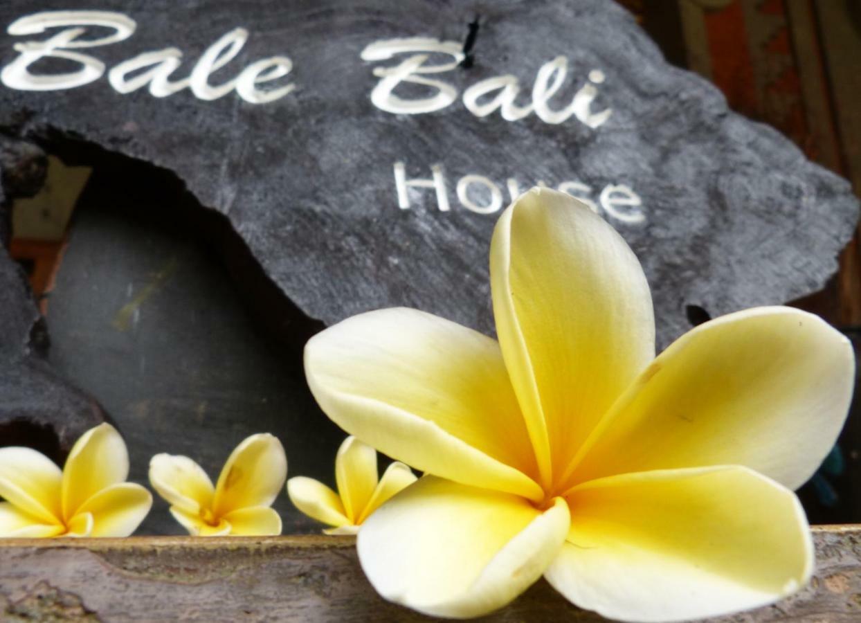 Homestay Bale Bali House *