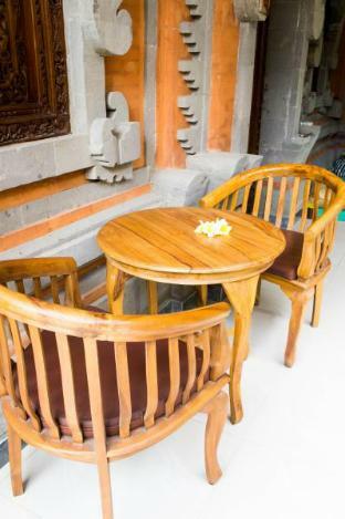 Shiva House Guest house