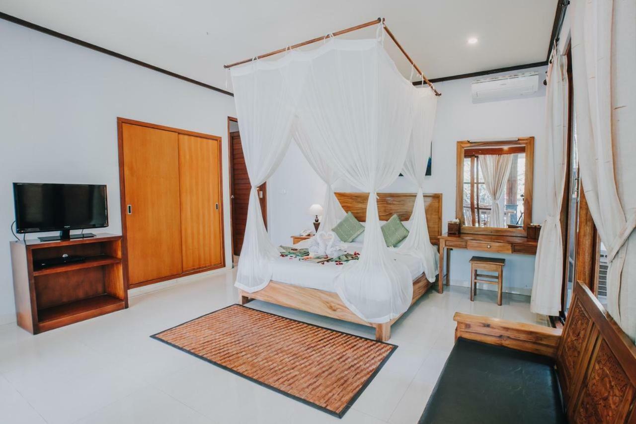 Budhi Ayu Taman liburan