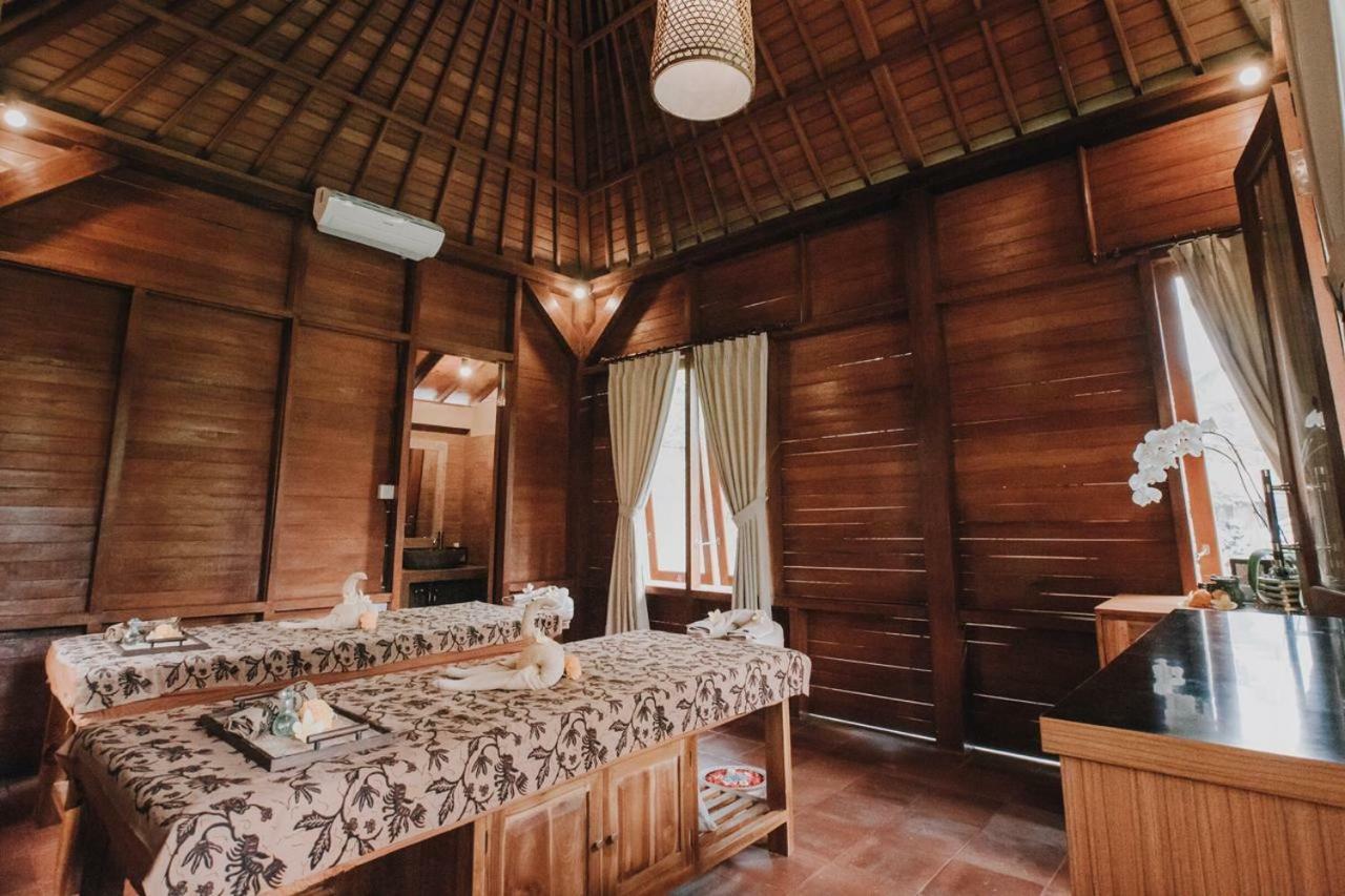 Budhi Ayu Taman liburan