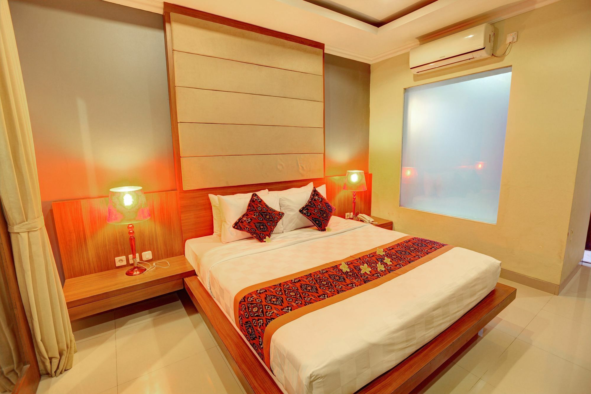 Gana & Restaurant Hotel
