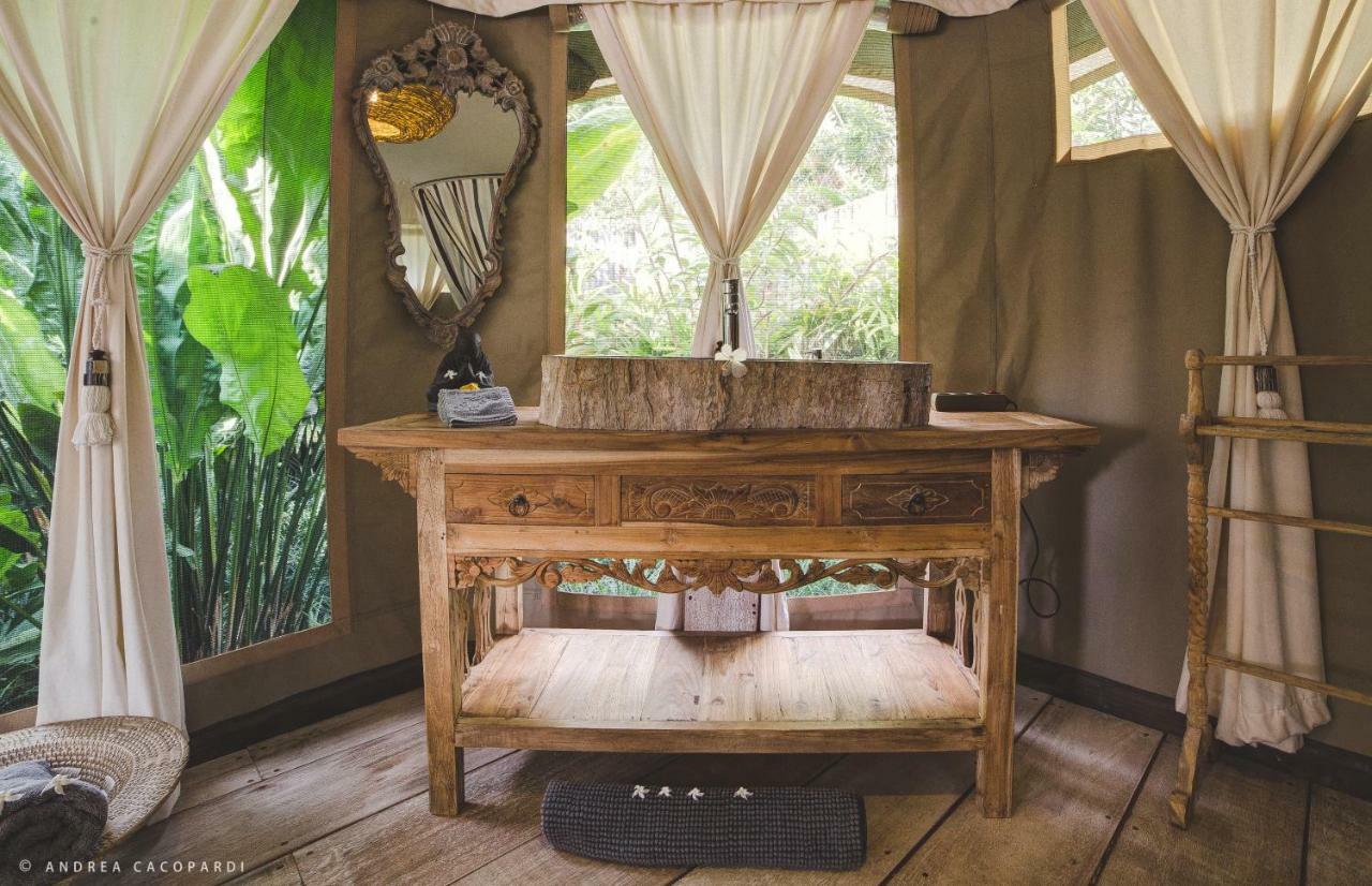 Sandat Glamping Tents Marangyang tolda