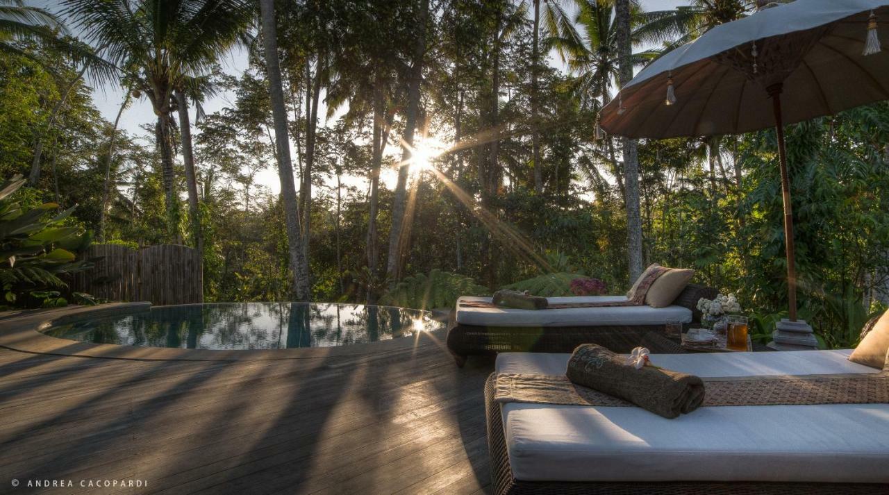 Marangyang tolda Sandat Glamping Tents Ubud (Bali)